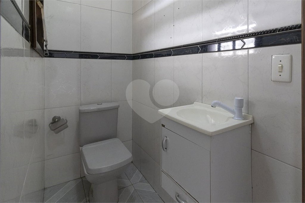 Sobrado à venda com 3 quartos, sendo 1 suíte, em Tremembé, São Paulo, SP