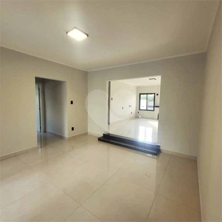 Casa à venda com 4 suítes em Nova Gardênia, Atibaia, SP