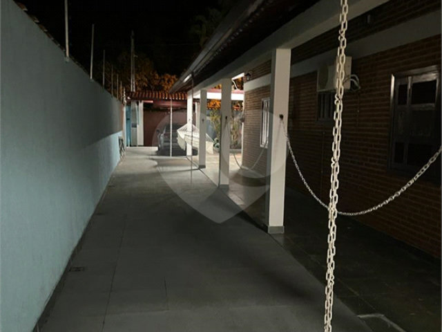 Casa Térrea à venda com 4 quartos, sendo 1 suíte,  em Boracéia, São Sebastião, SP