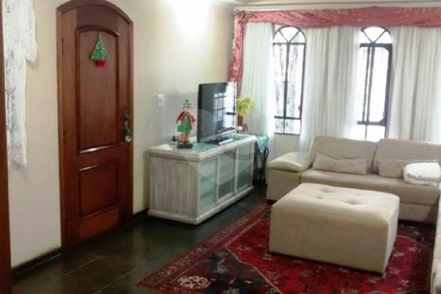 Sobrado à venda com 3 quartos, sendo 1 suíte, em Tucuruvi, São Paulo, SP
