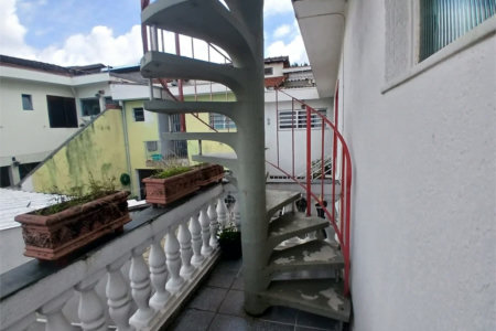Casa Térrea à venda com 4 quartos, sendo 1 suíte, em Vila Leopoldina, São Paulo, SP