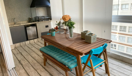 Apartamento à venda com 3 quartos, sendo 1 suíte,  em Vila Olímpia, São Paulo, SP