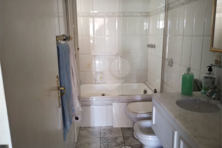 Casa de Vila à venda com 4 suítes em Jardim Londrina, São Paulo, SP
