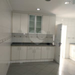 Sobrado à venda com 3 quartos em Chora Menino, São Paulo, SP