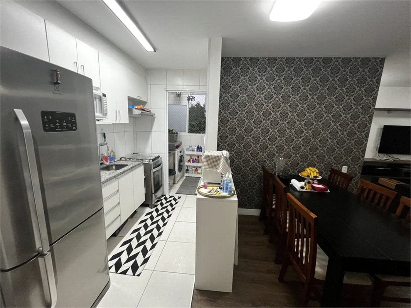 Apartamento à venda com 2 quartos, sendo 1 suíte,  em Vila Praia, São Paulo, SP
