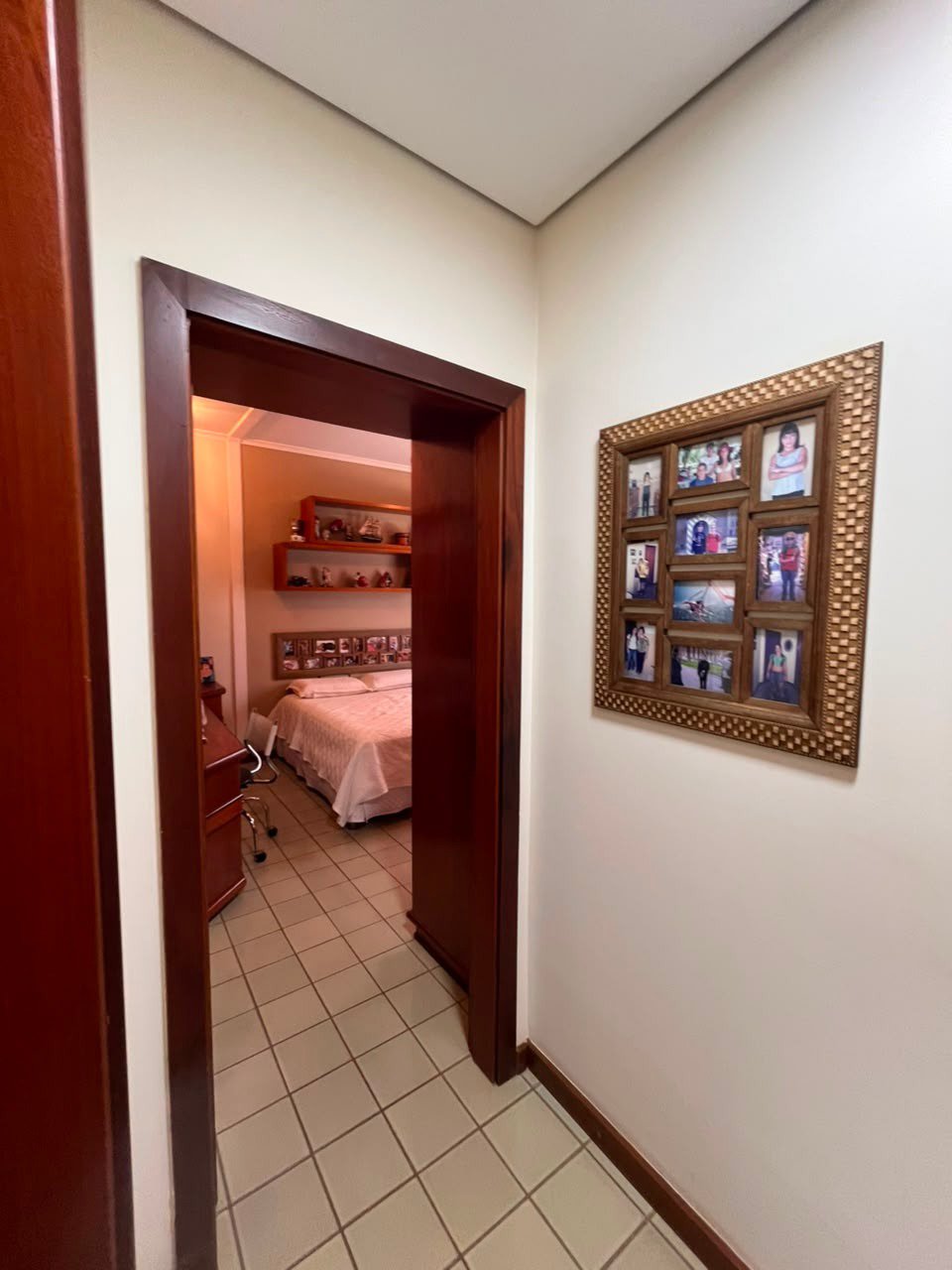 Casa à venda com 3 quartos, sendo 1 suíte,  em Santos Dumont, Três Lagoas, MS