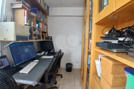 Casa Térrea à venda com 4 quartos, sendo 1 suíte, em Vila Leopoldina, São Paulo, SP