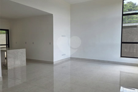 Casa à venda com 4 suítes em Loteamento Residencial Boa Vista, Atibaia, SP