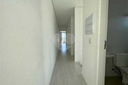 Casa à venda com 3 quartos, sendo 1 suíte, em Jardim Semiramis, Cotia, SP