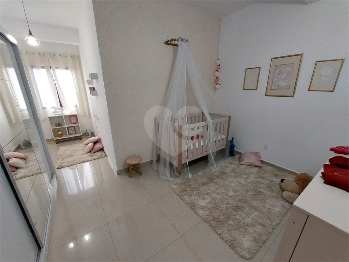 Chácara à venda com 8 quartos, sendo 7 suítes, em Jardim Chácara Méa, Suzano, SP