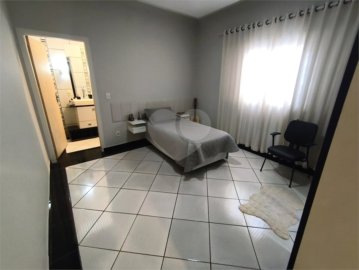 Casa à venda com 3 quartos, sendo 2 suítes,  em Vila Carolina, Itapetininga, SP
