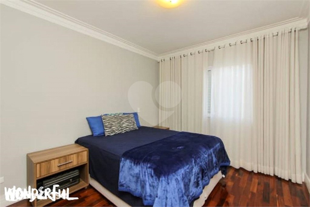 Casa à venda com 3 quartos, sendo 1 suíte, no condomínio Casa Térrea, São Paulo - SP