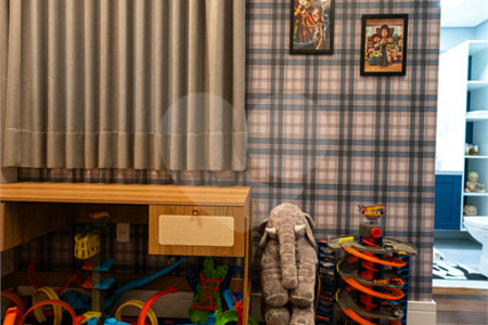 Apartamento à venda com 5 quartos, sendo 4 suítes,  em Parque Reboucas, São Paulo, SP