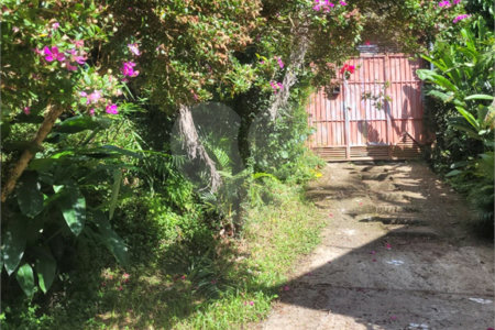 Chácara à venda com 3 quartos em Parque Alvorada, Suzano, SP