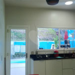 Casa à venda com 3 quartos, sendo 1 suíte, no condomínio Mansões da Prata, Rio de Janeiro - RJ