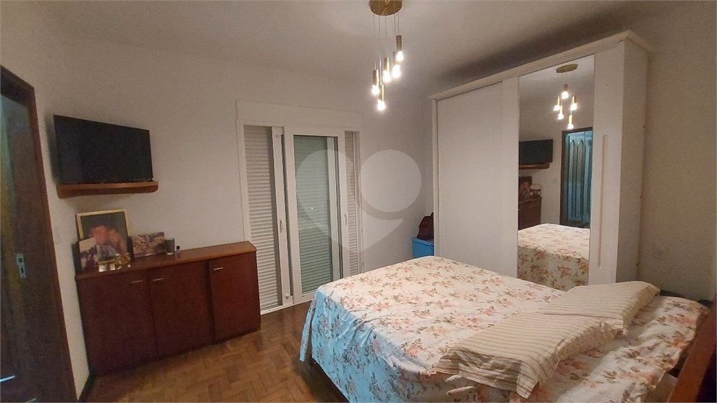 Sobrado à venda com 3 quartos, sendo 1 suíte, em Tremembé, São Paulo, SP