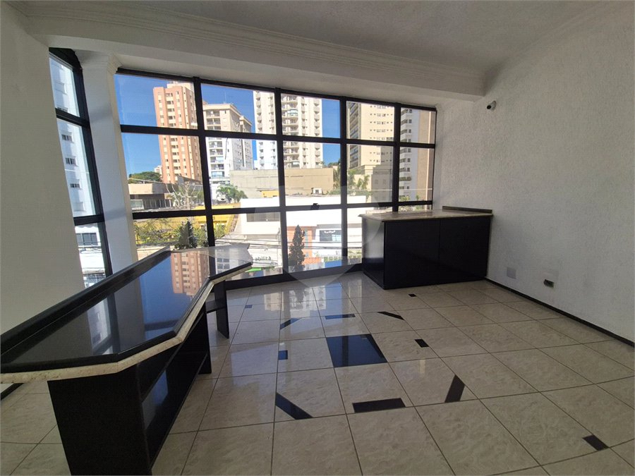 Sobrado à venda ou para alugar com 1 quarto em Saúde, São Paulo, SP