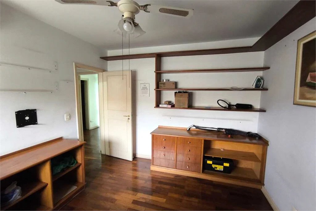 Casa à venda com 5 quartos, sendo 3 suítes, em Brooklin Paulista, São Paulo, SP