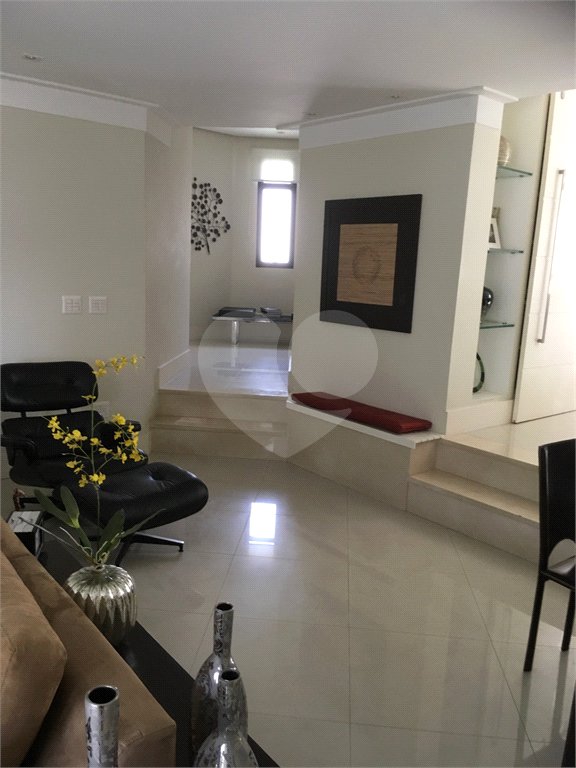Apartamento à venda com 3 suítes em Vila Gomes Cardim, São Paulo, SP
