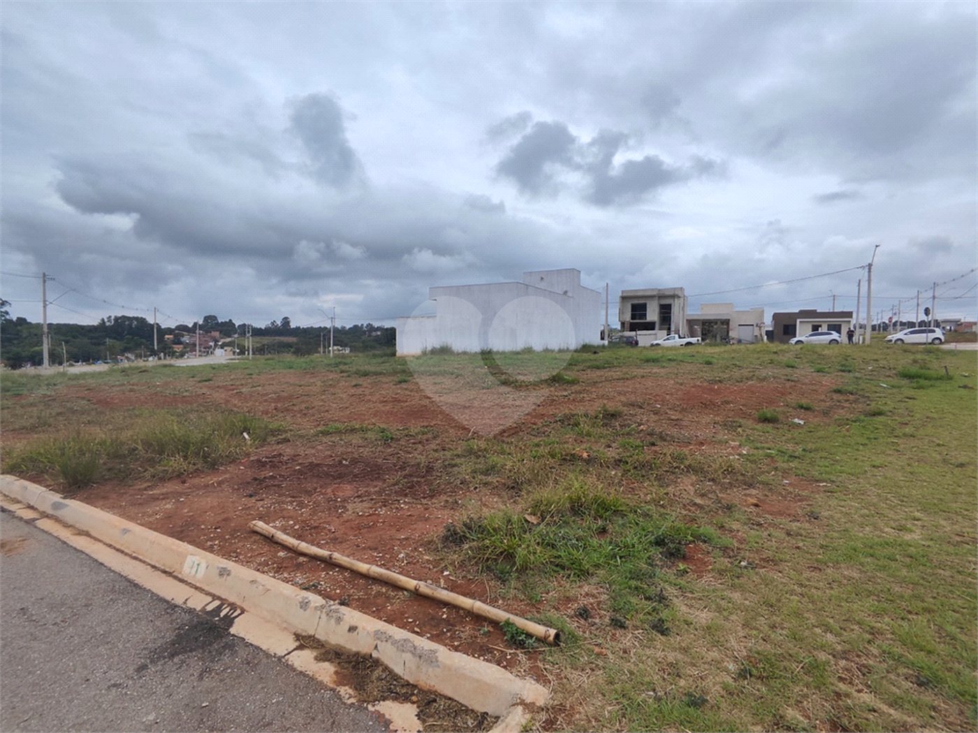 Terreno à venda no condomínio Tivolli, Itapetininga - SP