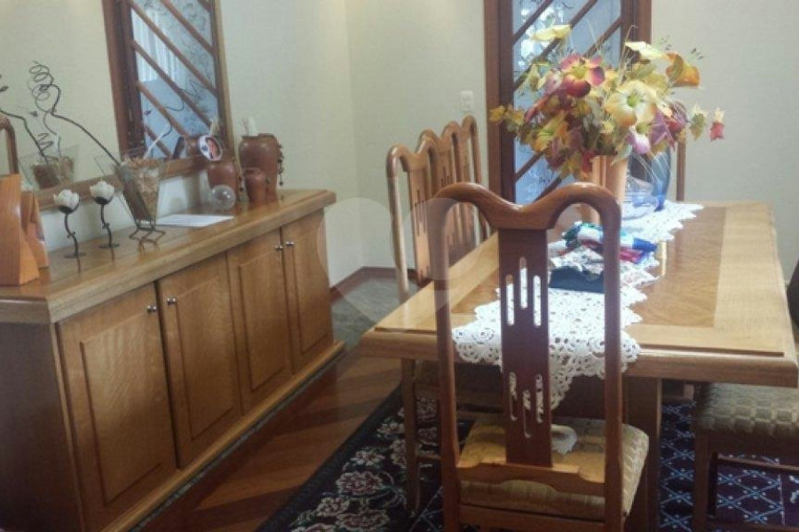 Casa em condomínio à venda com 5 quartos, sendo 3 suítes,  em Tucuruvi, São Paulo, SP