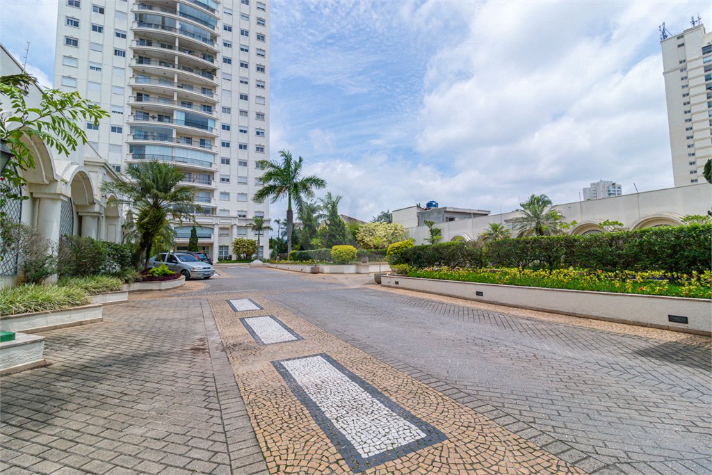 Apartamento à venda ou para alugar com 2 suítes em Vila Cruzeiro, São Paulo, SP