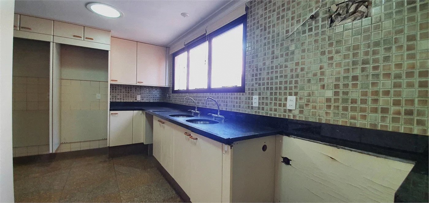 Apartamento à venda com 4 suítes em Brooklin Novo, São Paulo, SP