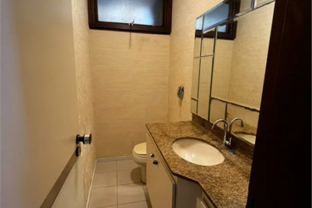 Sobrado à venda com 3 quartos, sendo 1 suíte, em Rolinópolis, São Paulo, SP