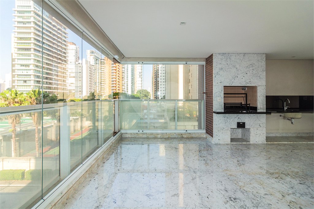 Apartamento à venda com 4 suítes em Ibirapuera, São Paulo, SP