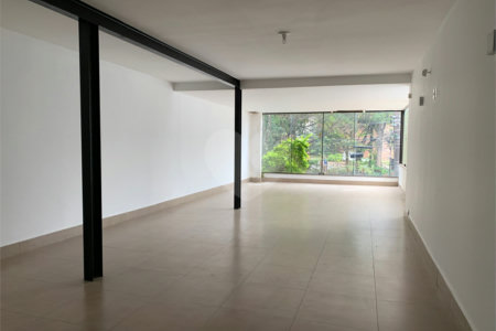 Salão Comercial à venda em Chácara Santo Antônio, São Paulo, SP