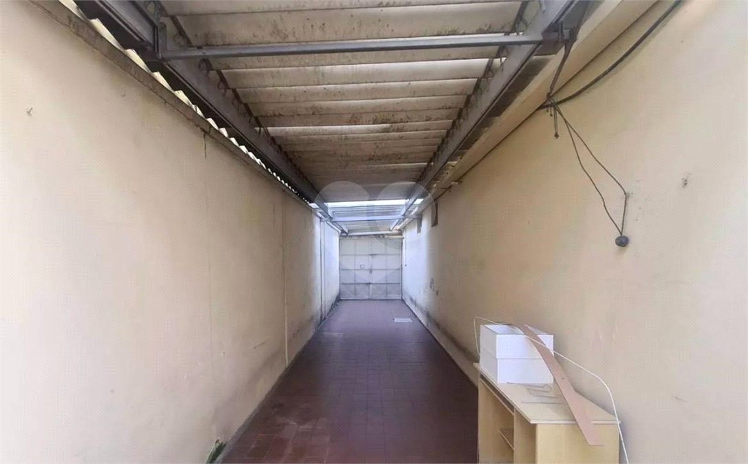 Casa à venda com 4 quartos, sendo 1 suíte,  em Jardim Trussardi, São Paulo, SP