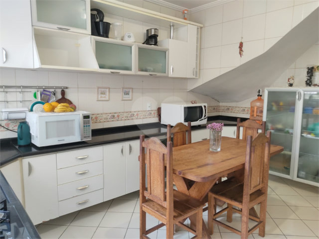 Sobrado à venda com 3 quartos, sendo 1 suíte,  em Santo Amaro, São Paulo, SP