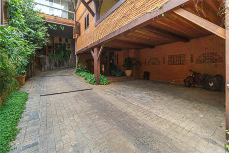 Casa à venda com 5 suítes em Jardim Morumbi, São Paulo, SP