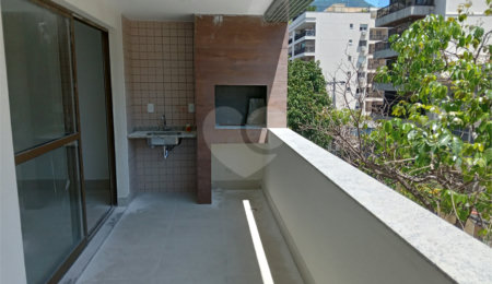 Apartamento à venda com 2 quartos, sendo 1 suíte,  em Tijuca, Rio de Janeiro, RJ
