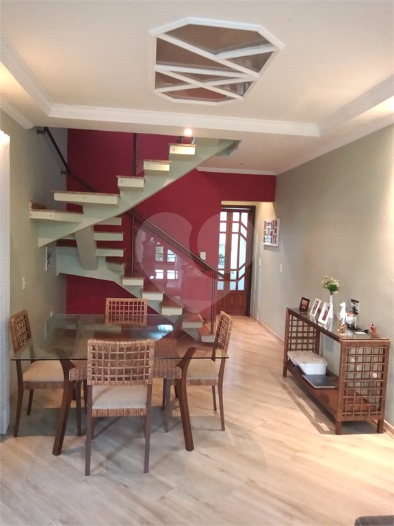 Casa à venda com 3 quartos, sendo 1 suíte,  em Parque Renato Maia, Guarulhos, SP