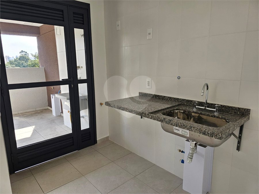 Apartamento à venda com 3 quartos, sendo 1 suíte, em Alto da Boa Vista, São Paulo, SP