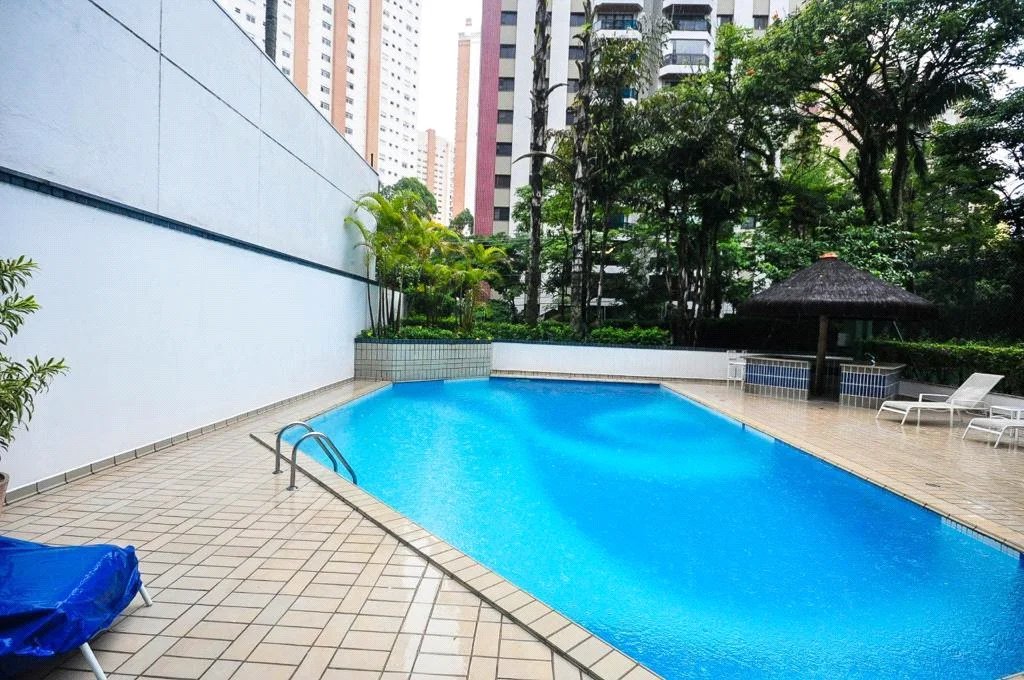 Apartamento à venda com 4 suítes em Vila Andrade, São Paulo, SP