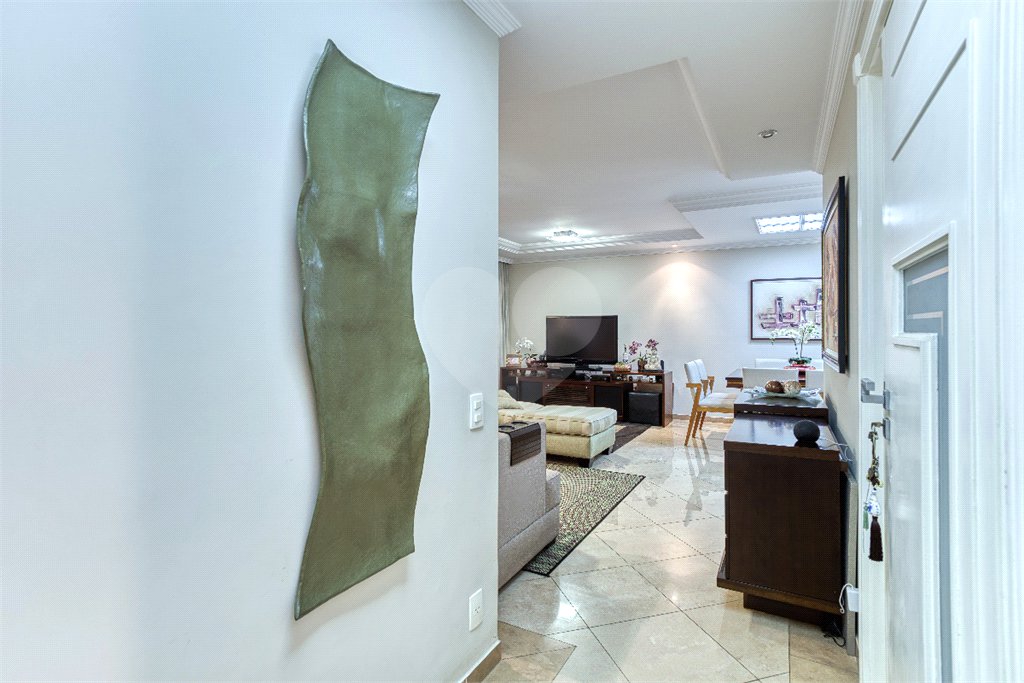 Apartamento à venda com 4 quartos, sendo 3 suítes, em Alto da Boa Vista, São Paulo, SP