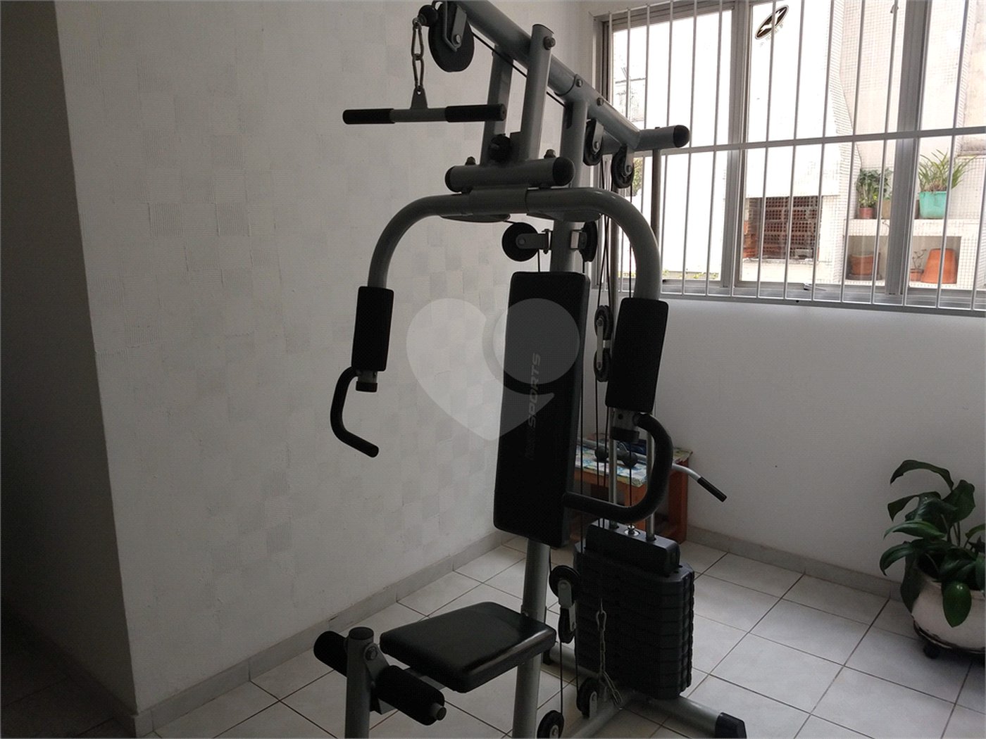 Apartamento à venda com 3 quartos, sendo 1 suíte, em Planalto Paulista, São Paulo, SP