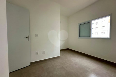 Casa à venda com 2 quartos no condomínio Residencial Vila Nova, Sorocaba - SP
