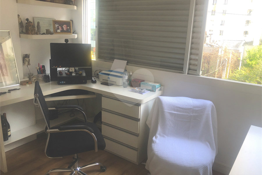 Apartamento à venda com 3 quartos, sendo 1 suíte, em Jardim América, São Paulo, SP