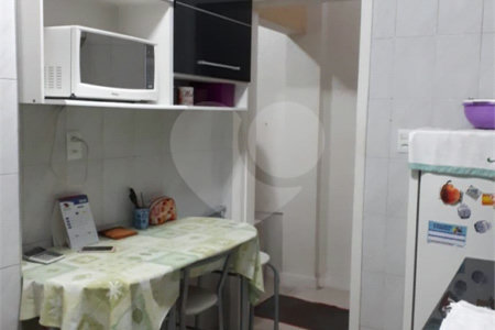 Apartamento à venda com 2 quartos em Santa Efigênia, São Paulo, SP