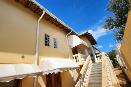 Sobrado à venda ou para alugar com 5 quartos, sendo 1 suíte, em Vila Harmonia, Araraquara, SP