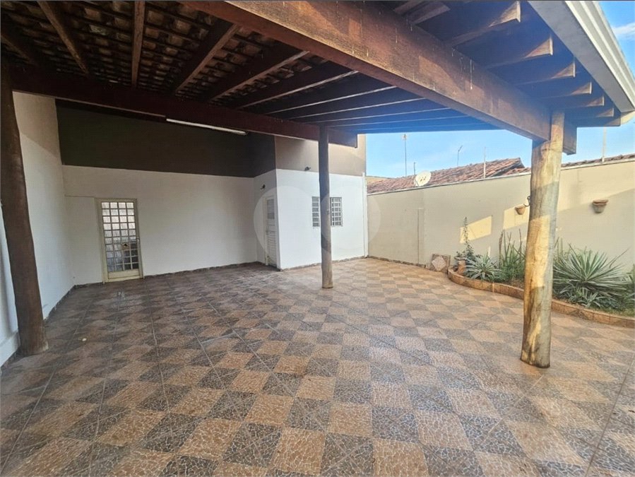 Casa à venda com 2 quartos em Parque Igaçaba, Araraquara, SP