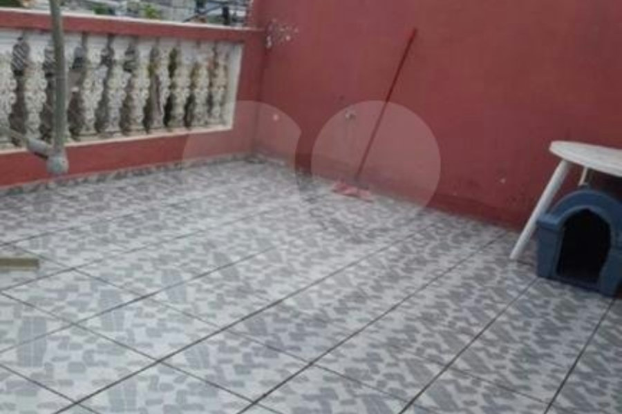 Sobrado à venda com 4 quartos, sendo 1 suíte, em Tremembé, São Paulo, SP