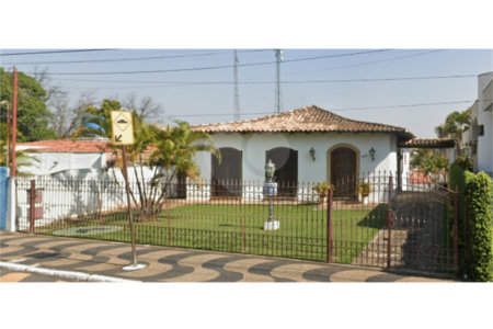 Casa à venda com 2 quartos, sendo 1 suíte,  no Centro, Itu, SP