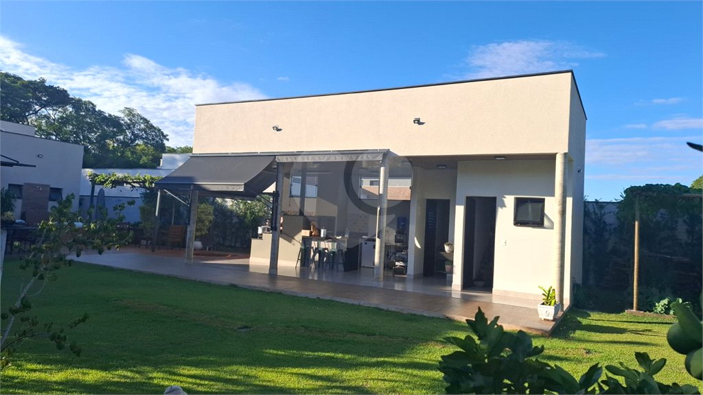 Casa à venda com 3 suítes no condomínio Fazenda Jequitibá, Sorocaba - SP