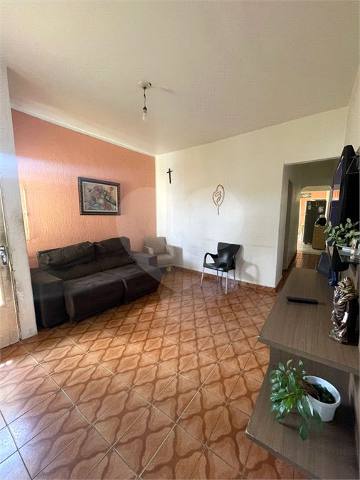 Casa à venda com 3 quartos no Centro, Mogi das Cruzes, SP