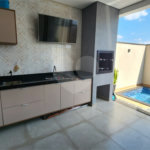 Casa à venda com 3 quartos, sendo 1 suíte, no condomínio Horto Florestal Villagio, Sorocaba - SP