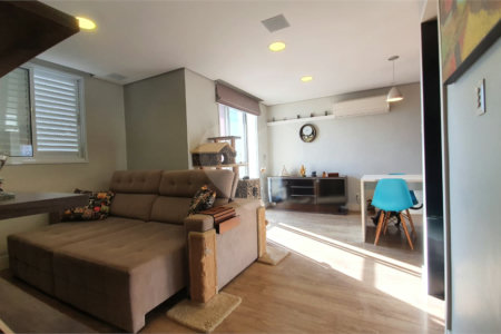 Apartamento à venda com 2 quartos, sendo 1 suíte,  em Jardim Monte Kemel, São Paulo, SP